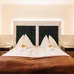 Hotel Smileys Kinderhotel Trebesing
