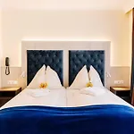 Hotel Smileys Kinderhotel 4*
