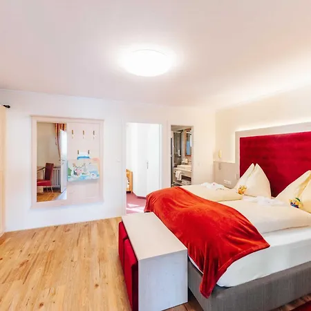 Hotel Smileys Trebesing