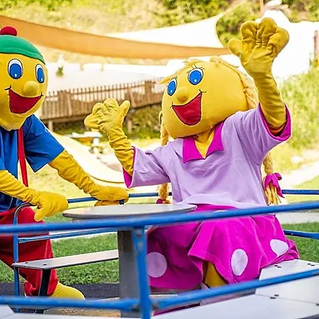 Smileys Hotel 4*