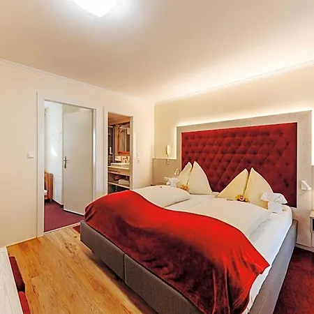 Smileys Hotel 4*