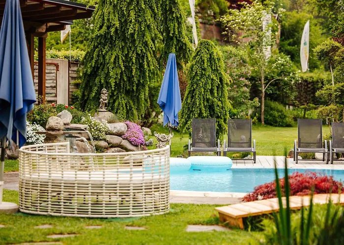 Smileys 4* Trebesing