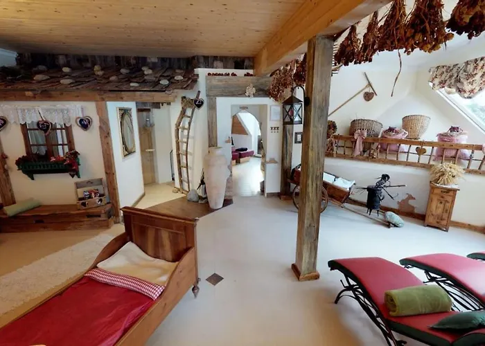 Smileys 4* Trebesing