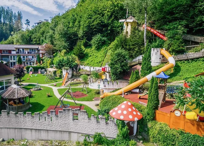 Smileys 4* Trebesing